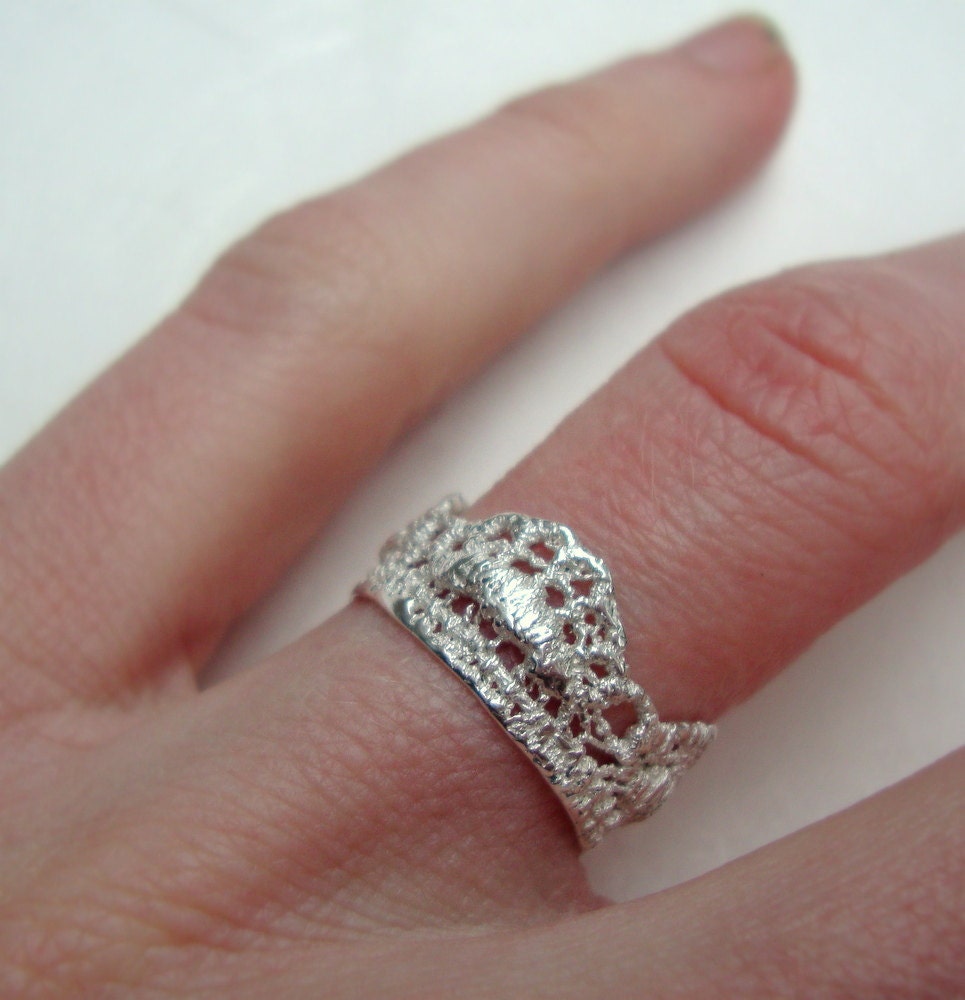 Ella Lace ring in sterling silver