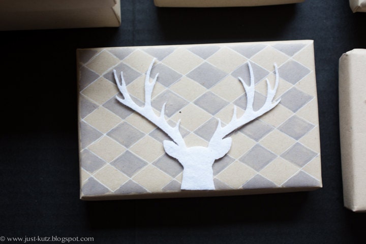 Gift wrap box