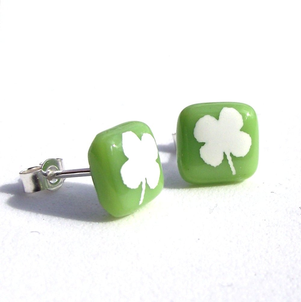 Shamrock Stud Earrings Glass Green White Enamel Sterling Silver 925
