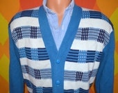 vintage 70s cardigan sweater graphic soft knit v-neck wood buttons grandpa Medium Large hipster preppy