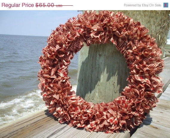 20% off Cottage Red Christmas Rag Wreath Homespun Fabric Warm Red and Tan Check Rustic Holiday Door Decor Holiday Wreath