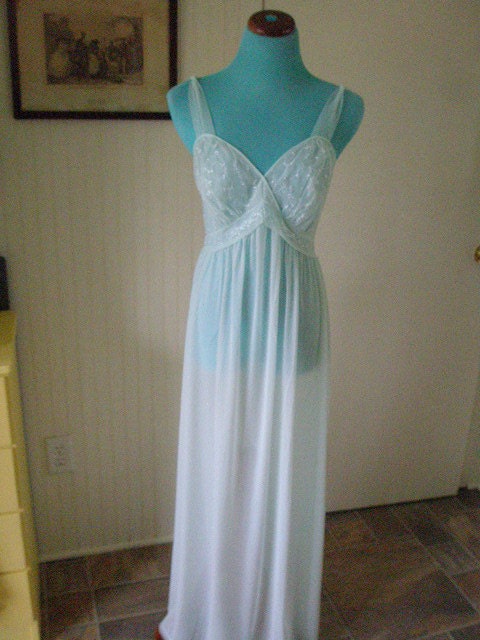 Vintage Pale Blue Vanity fair Nightgown--NEW--NEVER WORN