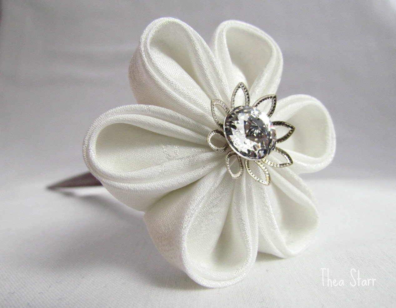 Shining White Kanzashi Fabric Flower Hair Stick