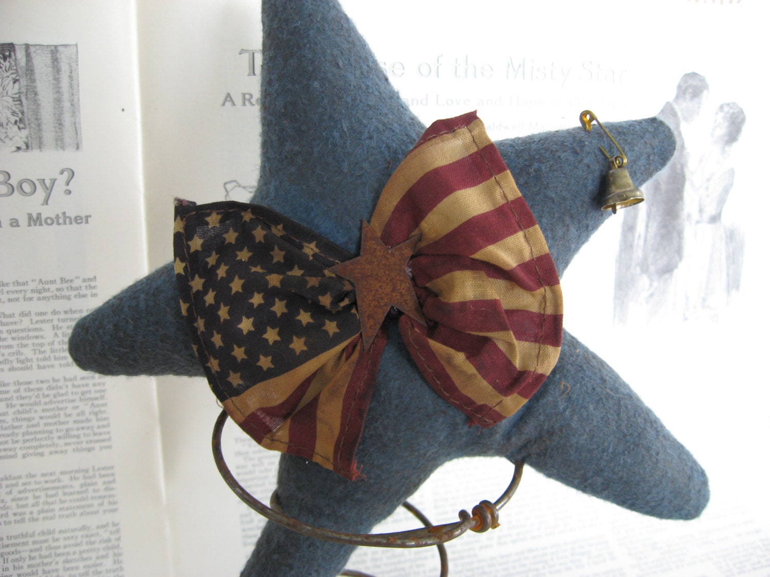 Primitive Star on rusty spring, Flag Make Do, prim Star Nodder, bowl filler, memorial Day, 4th of July, Stars and Stripes blue Folk Star