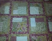Wild Rose table topper quilt