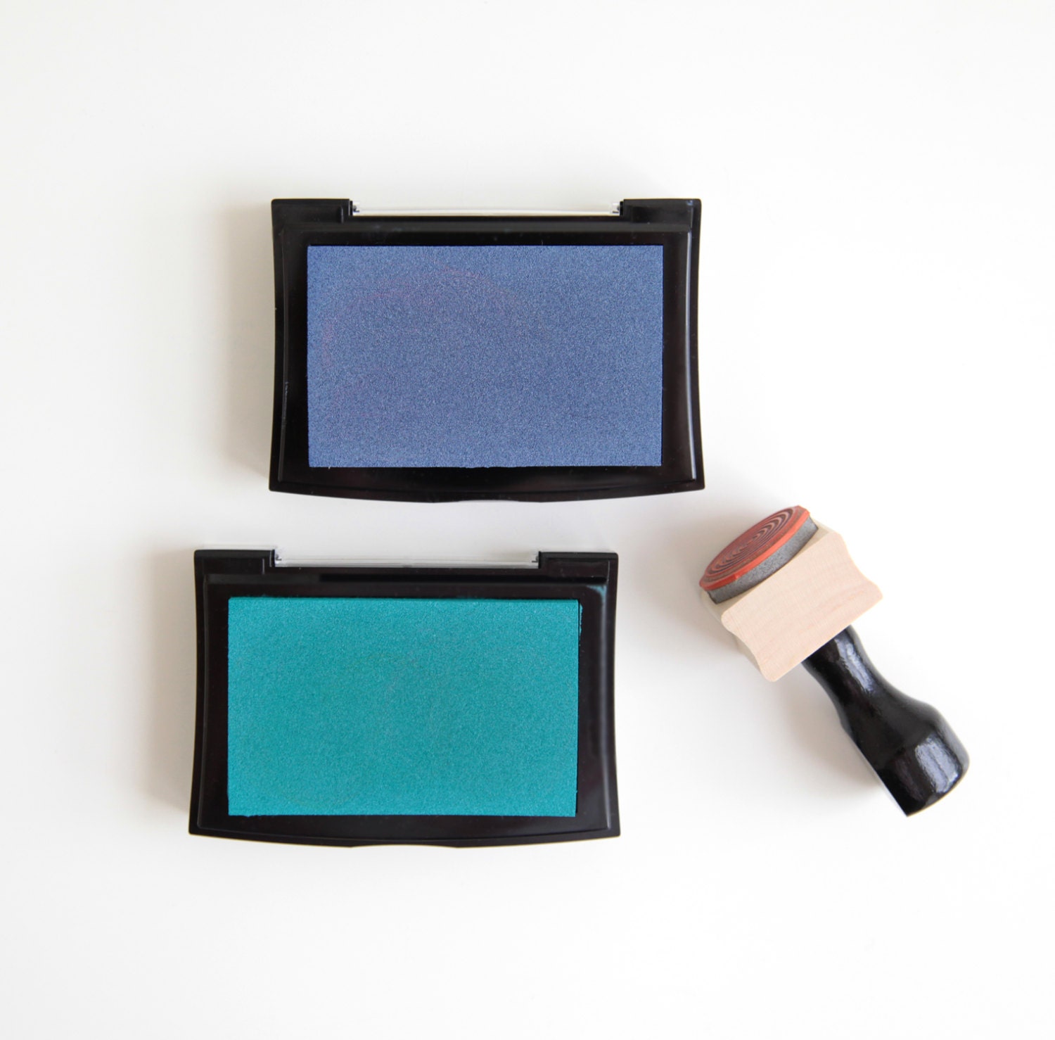 Versacolor Stamp Pads for rubber stamps, Large Pigment Ink Pads in Turquoise or Atlantic Blue