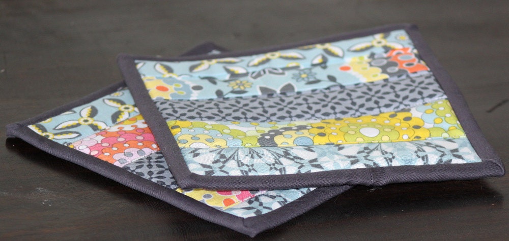 Modern Hotpads, Handmade, Silent Cinema