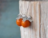 Candy Bubble - mustard yellow stone and white bow