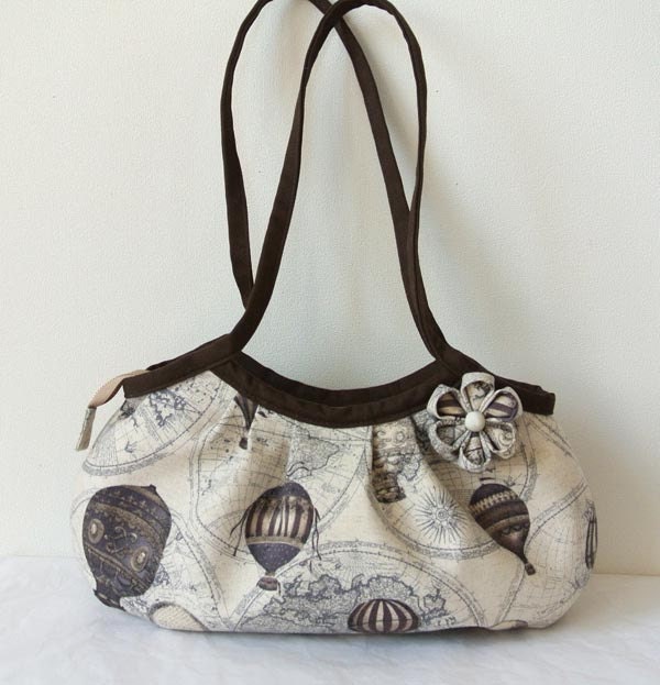 Zippered Japanese kimono Mini granny bag, Linen and cotton blend Balloon