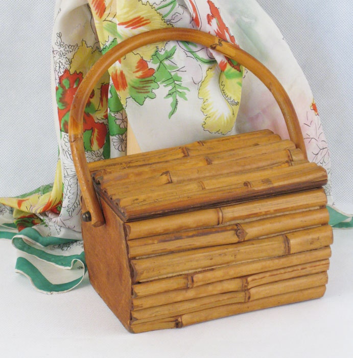 Vintage Bamboo Handbag Box Purse - alleycatsvintage