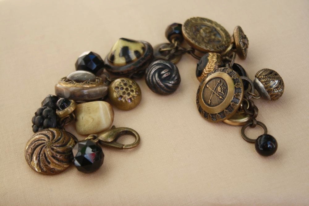 Vintage Button Bracelet, Antique Button Bracelet, Chunky Bracelet, One of a Kind