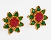 Flower Stud Earrings - Red Agate and Green Onyx Flower Earrings - Semiprecious Stones - Vintage Style - Gold Plated