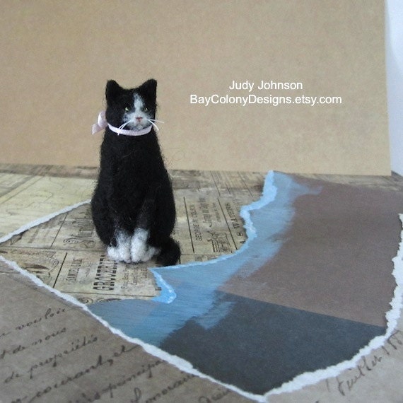 PLACE AN ORDER for a Needle-Felted Sitting Kitty Sculpture (3513c)