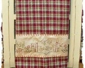 Tis The Season Towel Band-Primitive Stitchery E-PATTERN From Primitive Stitches-Instant Download