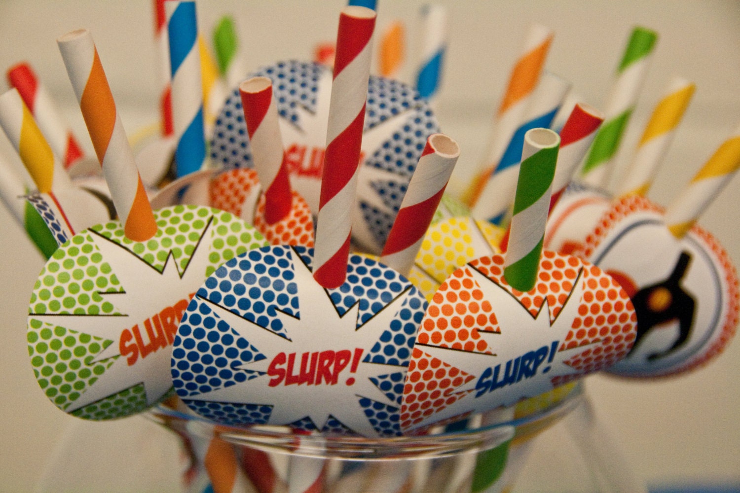 Superhero Retro Comic Straw Flags Party Straw Tags set of 12 by Belleza e Luce