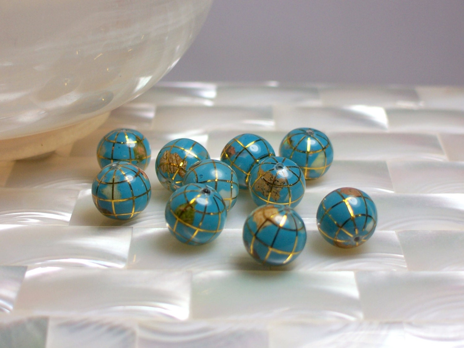 2pcs 10mm Gemstone Turquoise Blue Inlay GLOBE beads