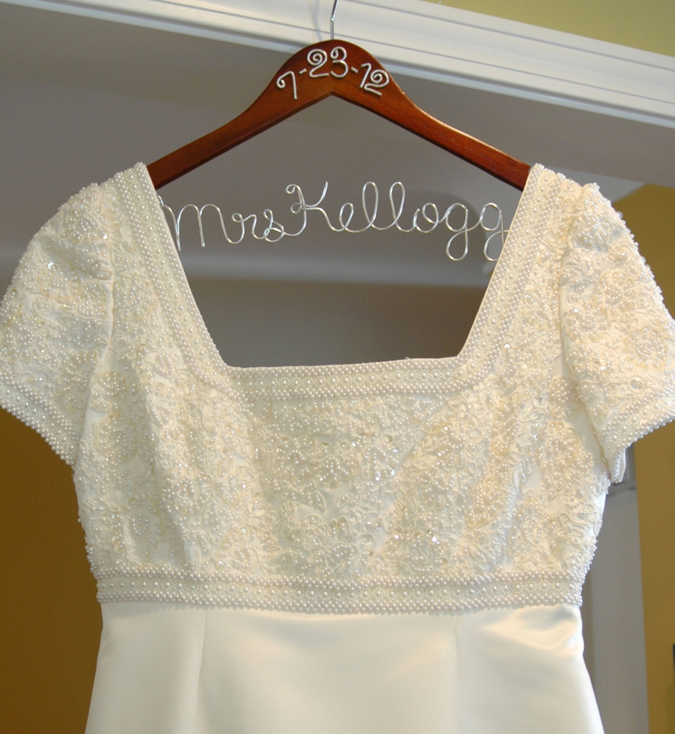 Personalized wedding hanger, wedding, mrs hanger, personalized wedding hanger , wedding hanger,wedding dress , personalized wedding gift