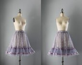 Vintage Petticoat / 1950s Lace and Tulle Petticoat / Lavender Lace Crinoline