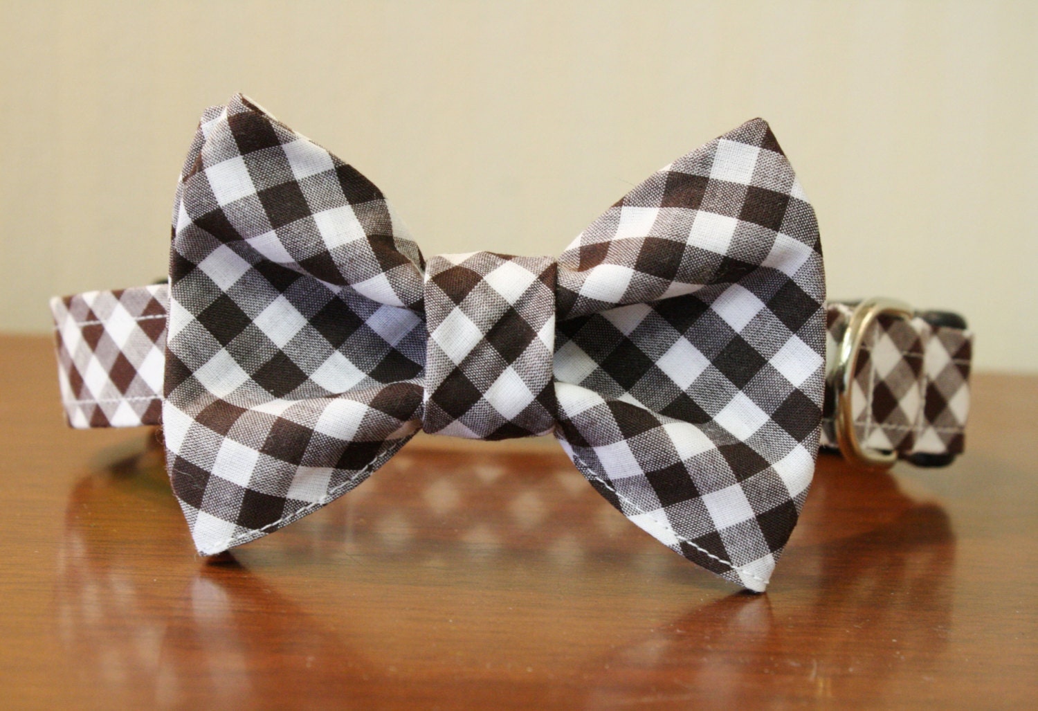 Bowtie Dog Collar - Chocolate Check