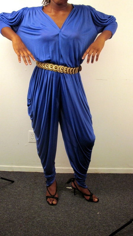 this vintage 80s knit jumpsuit  is effortless and unbeleverable comfy one sz fit  all