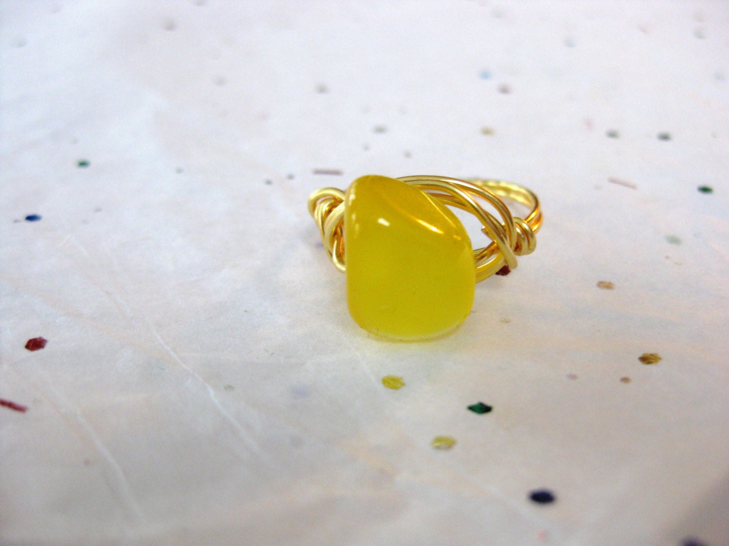 wire wrap free form yellow glass bead ring - Dustysplace