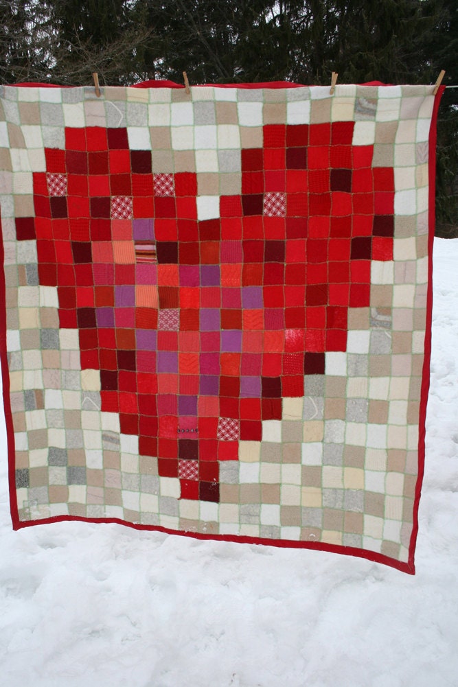 Pixelated Heart Throw Blanket - 5