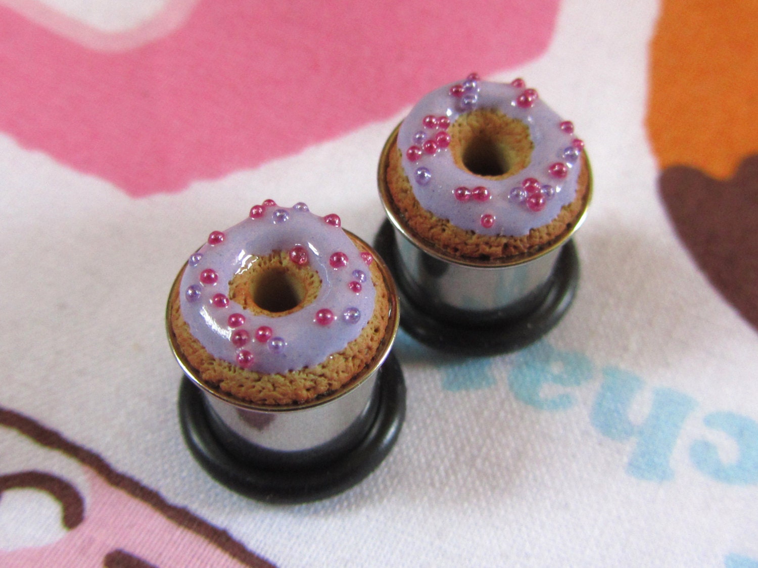 00g Donut Eyelets - Lavender Donut Plugs with Red Sprinkles