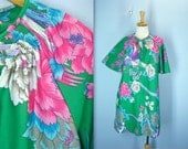 Floral Dress / 1980s Lounge Dress / Beach Pool Dress / Day Dress
