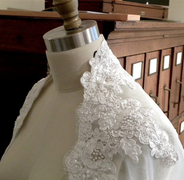 Custom Wedding Bolero, Custom Bridal Shrug, Lace and Organza Bolero, Lace Trim Bolero, 3/4 Sleeve Bolero, Handmade in USA