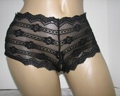 Not for the Shy Sexy Crotchless Lace Boy Shorts Panties Size Small S