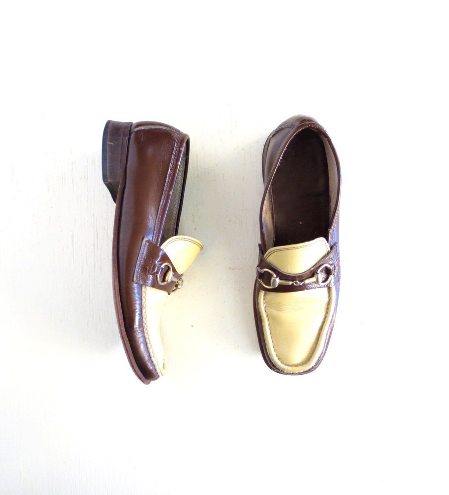 70s Mens Shoes / Bass Weejuns / Two Tone Loafers / Patent Loafers / Size 8