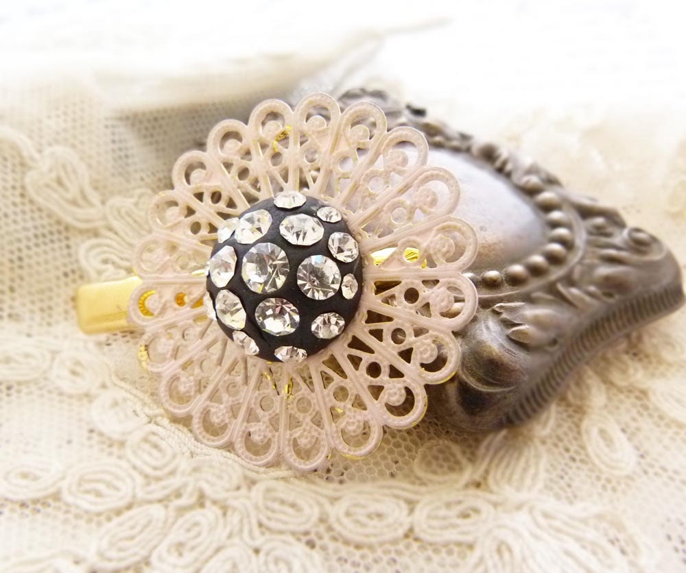 French Country pastel pink crystal hair clip