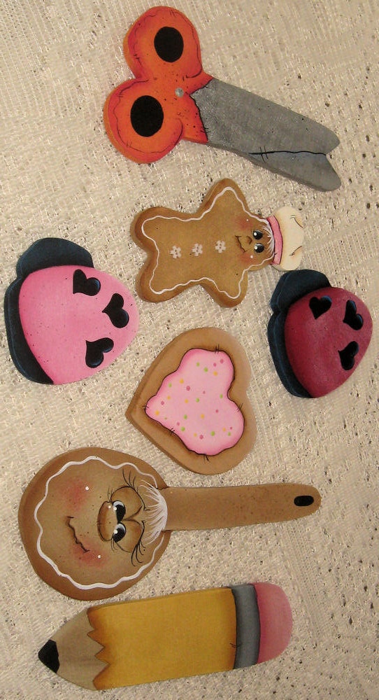 Magnets,Kitchen Magnets,Wimsey Magnets,Handmade, Hand Painted wood,Teapot's Tea Cup's
