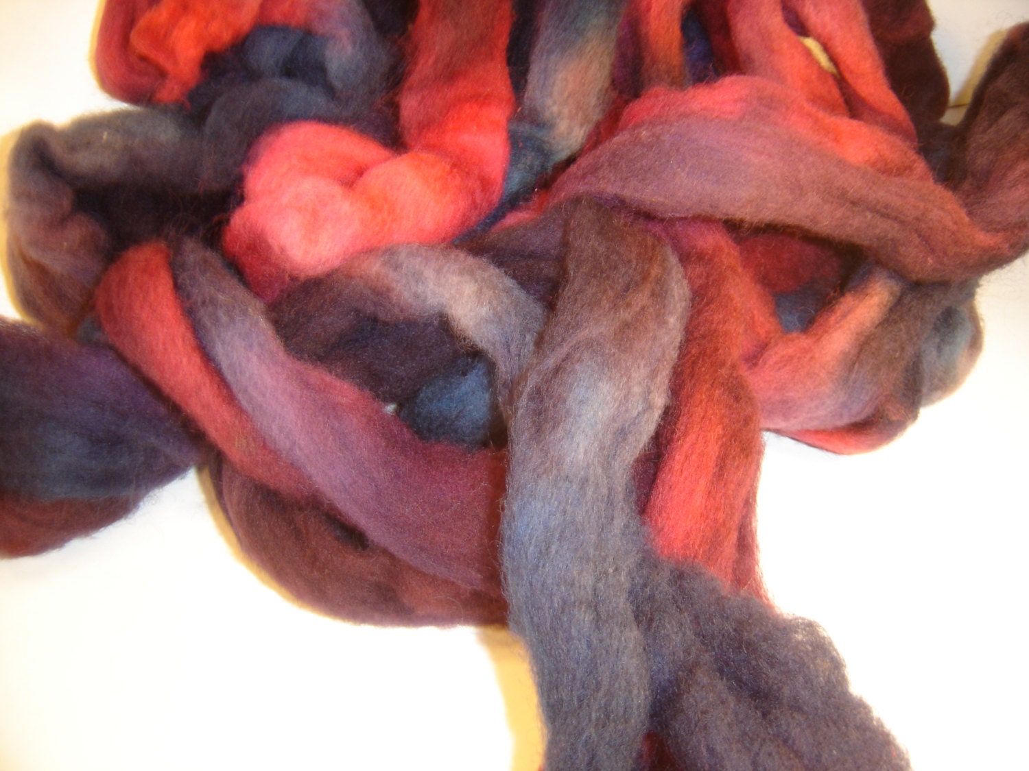 Spinning, Fiber,Roving, local Shetland  Kettle Dyed in  Grapes 4oz plum, redgrape, navy blue