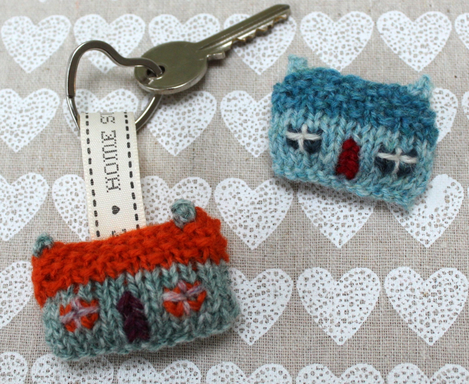 Instant Download PDF Knitting Pattern for Home Sweet Home Wee House Brooch and Key Ring
