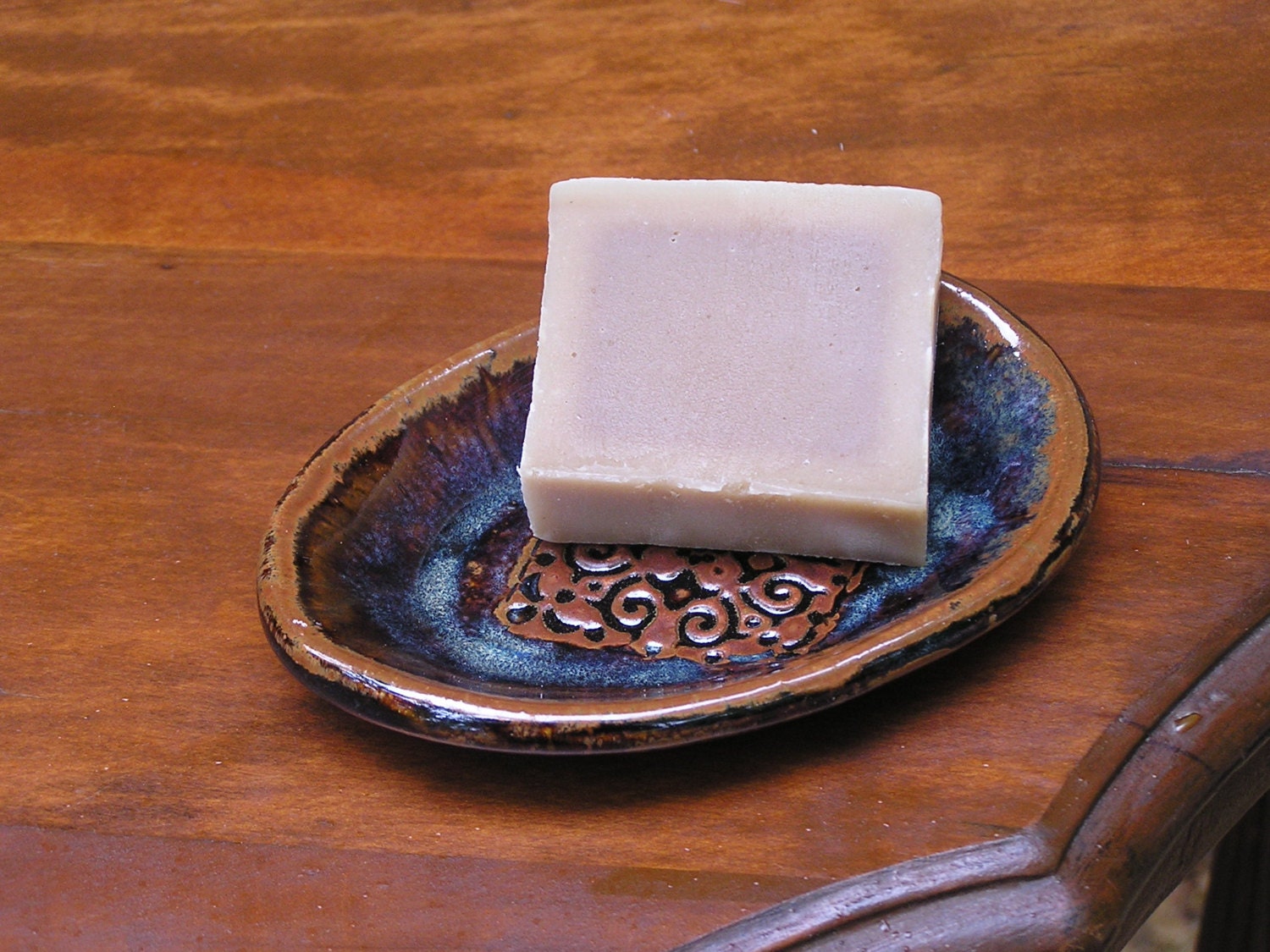 Natural Soap and Soap Dish- Medallion