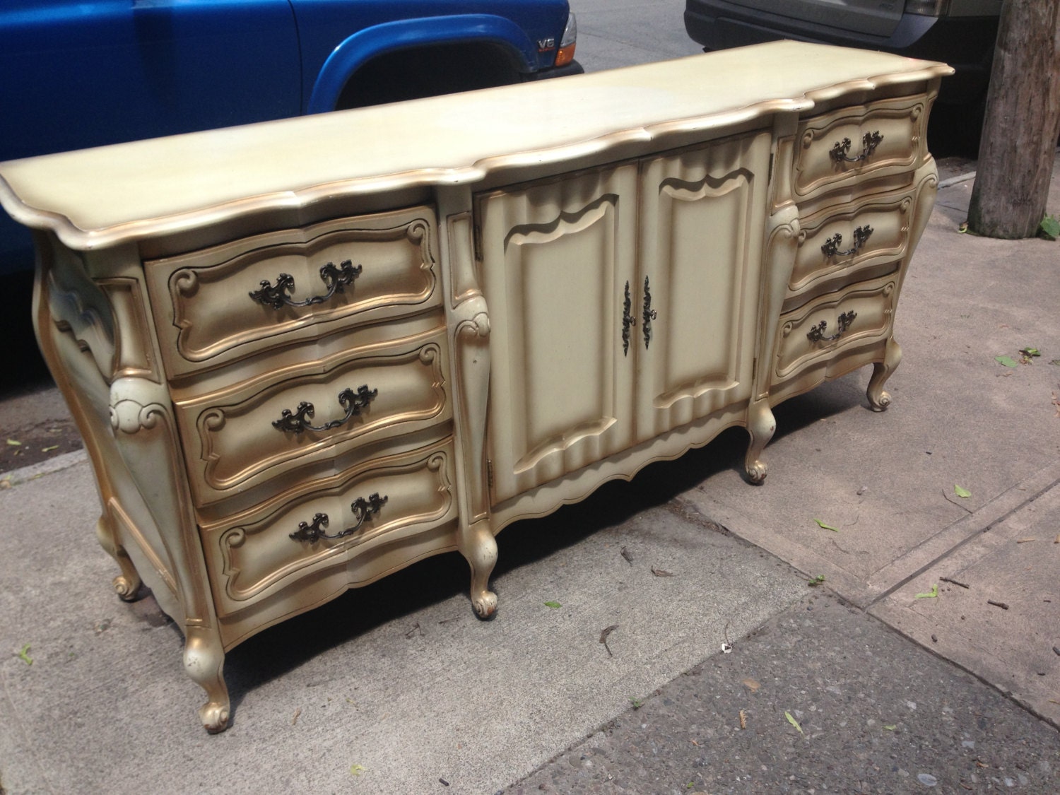 vintage french provincial dresser shabby chic distressed original paint cottage