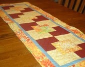 Spring Mum Tablerunner