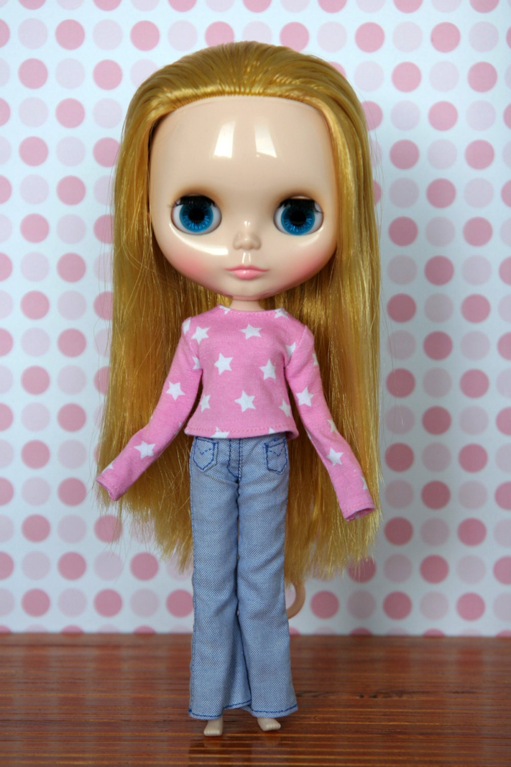 Extra long sleeved t-shirt for Blythe (no. 756)