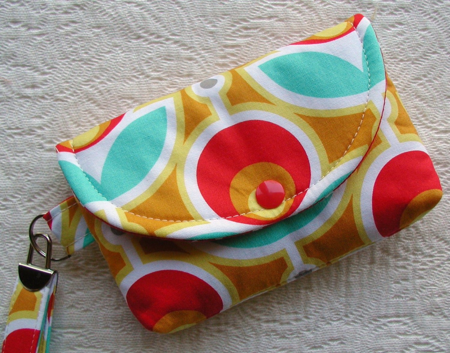 Medium Snap Wristlet ... Primrose in Poppy