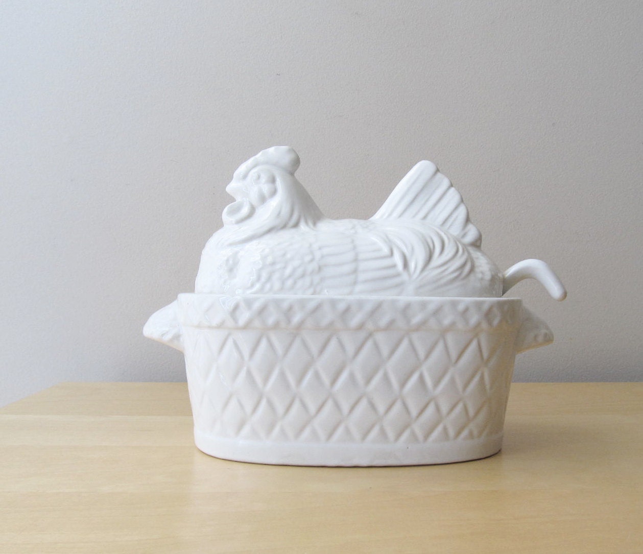 hen on nest soup tureen, soup ladle, white ceramic chicken, gourmet kitchen