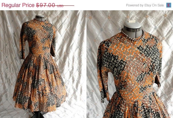 Sale 50s Dress // Vintage 1950s Brown Rust Grey and Black Print Day Dress by R&K Originals Size M