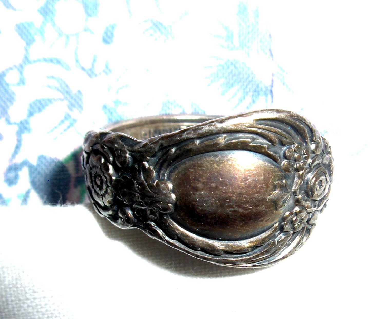 RING - HEIRLOOM - ONEIDA - Spoon - Sterling Silver - Size 7 12 RING - HEIRLOOM - ONEIDA - Spoon - Sterling Silver - Size 7 12