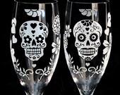 NEW Day of the Dead Wedding Champagne Flutes, Personalized Champagne Glasses, Dia De Los Muertos