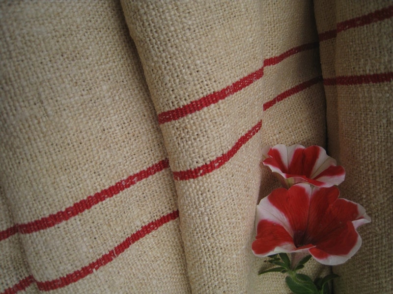 antique FRENCH 18.58 RED upholstery fabric tablerunner cushion 22.83y wedding decor holiday feeling