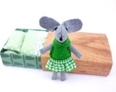 Stuffed animal felt mouse plush green wood Kawaii miniature
