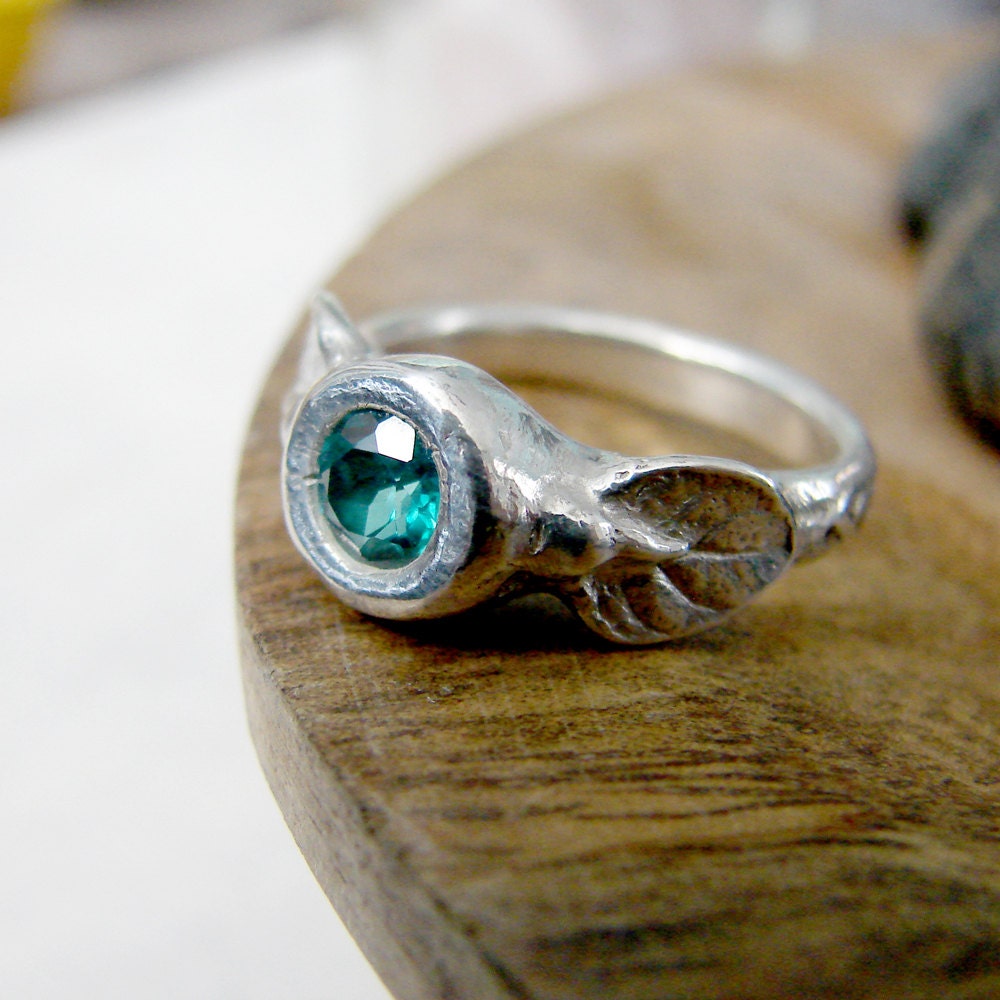 Alternative Aquamarine Silver Ring made with Sustainably Sourced Turquoise Topaz Handcast with Silver Leaves