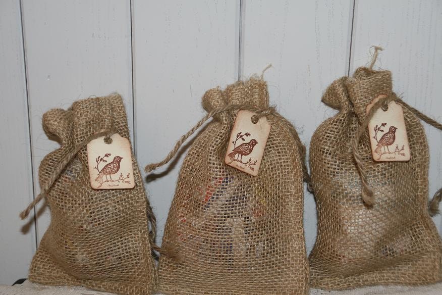 200 Burlap Bags Wedding Favors with Tag - Burlap Wedding - Rustic Wedding Favors - Birdseed Bags