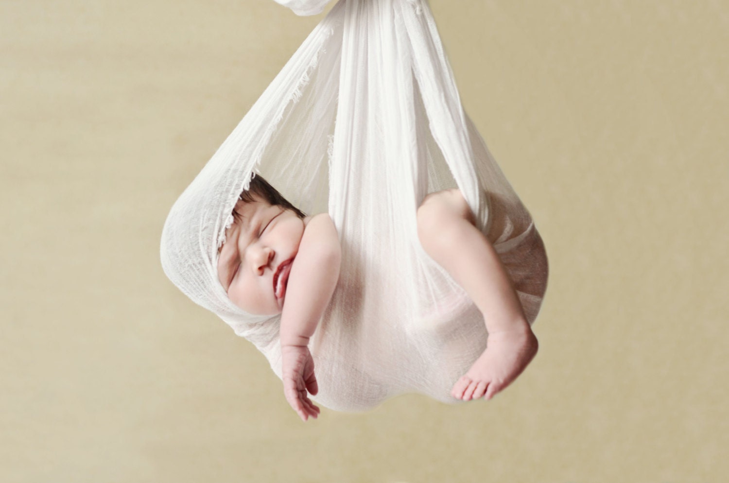 BuY 4 Get 1 FReE SaLE - Cheesecloth Newborn Baby Wrap Photography Prop (SwAddLing and HanGing ViDeoS) Newborn Props, Cheesecloth - 6 ft Long