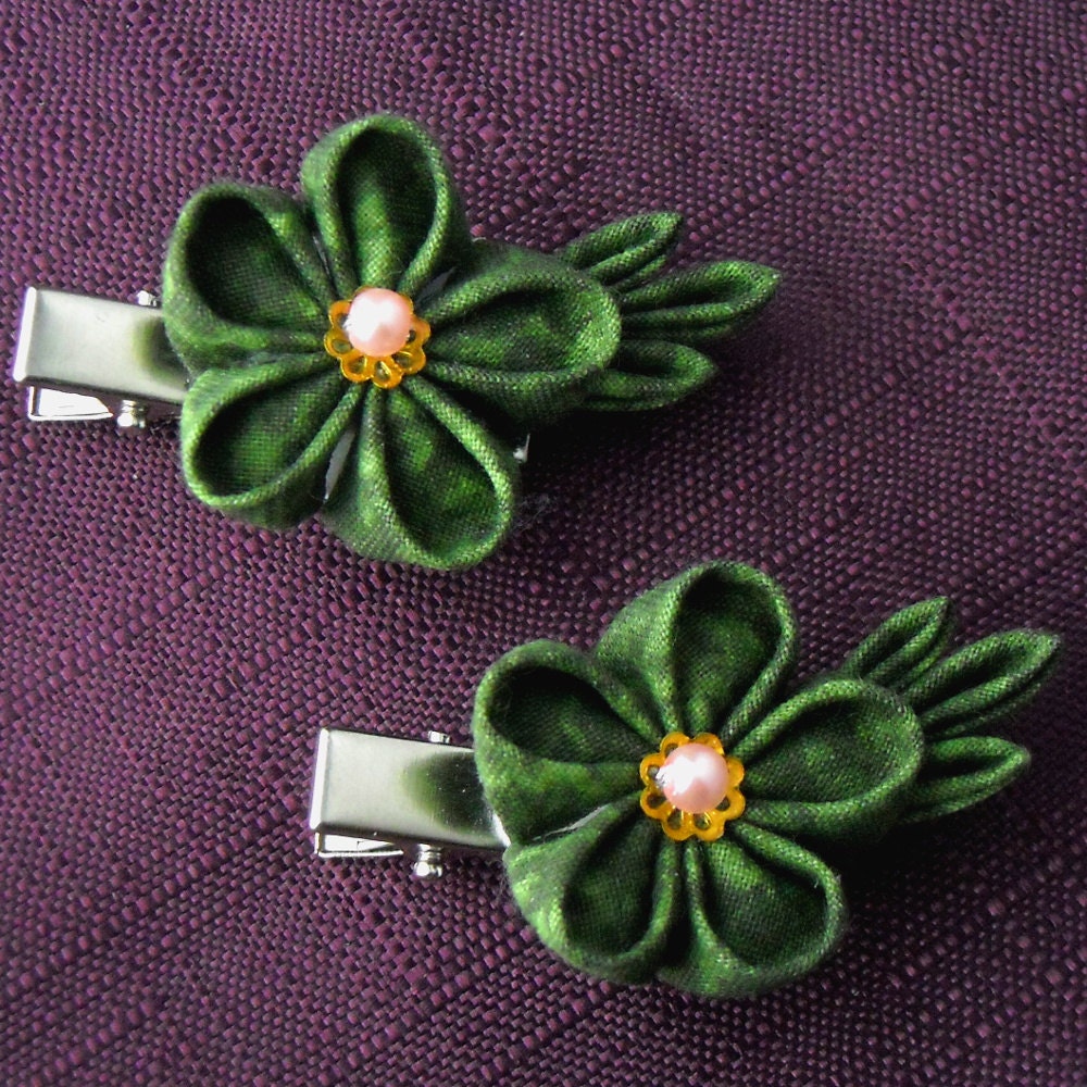 Kanzashi Fabric Flower - Set of 2 Hairclip - Green